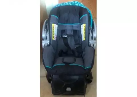 Car seat (BabyTrend )